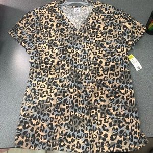 Size L CUTE scrub tops. Assorted prints available.